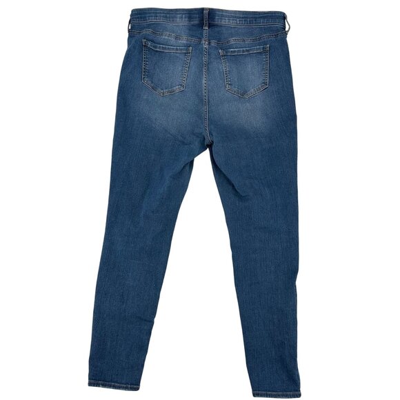 Torrid Sky High Skinny Jeans Size 16R Distressed Denim Premium Womens Blue Denim - Picture 2 of 9